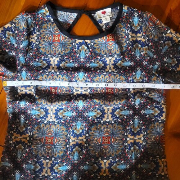 One Clothing 70s Retro Blue Multi-Colored Patterned Round Neck Dress - Size S - Picture 14 of 14